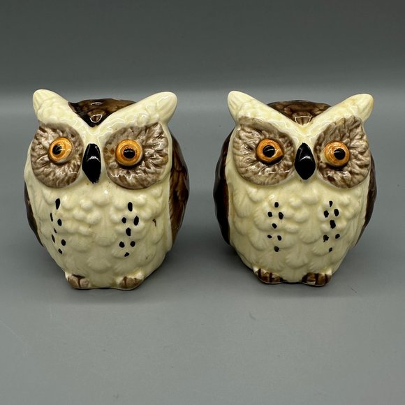 Vintage Owl Salt and Pepper Shakers - Picture 1 of 6